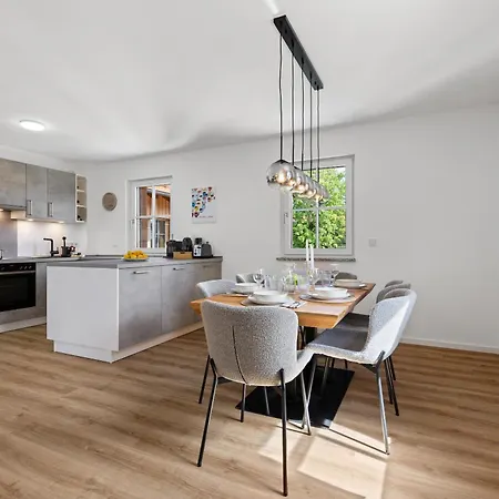 Balanced Apartments, Vollausgestatte Naehe Starnberger Appartement *