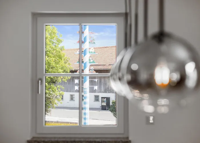 Balanced Apartments, Vollausgestatte Naehe Starnberger Apartmán