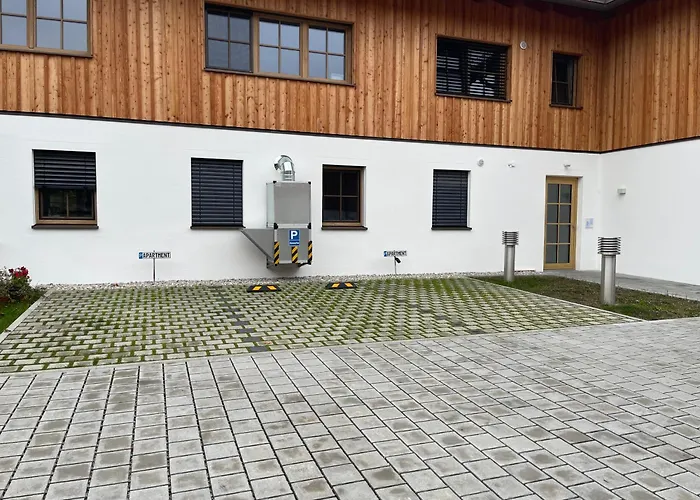 Balanced Apartments, Vollausgestatte Naehe Starnberger Apartmán Münsing
